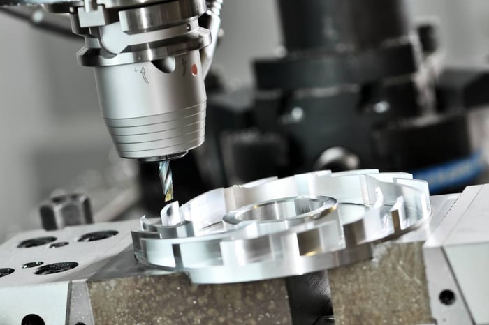CNC Milling vs.Turning: Choosing the Right Process for Your Custom Project