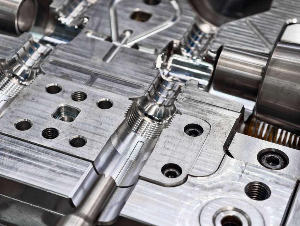 Metal molds used for precision plastic injection molding