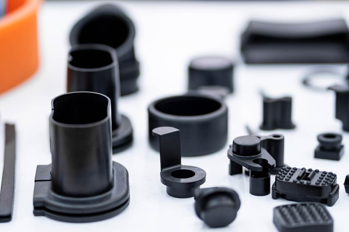 Plastic parts to be make with overmolding