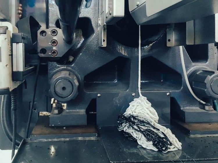 Purge material for injection molding machine