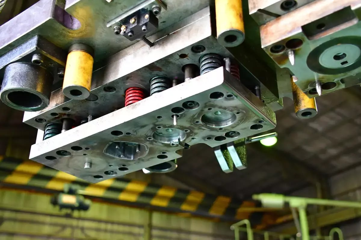sheet-metal-stamping-tool-die-automotive