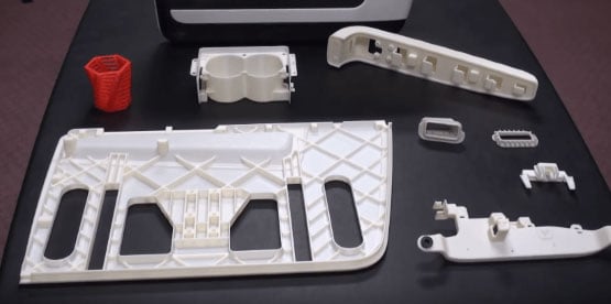 Plastic parts made by additive manufacturing services        